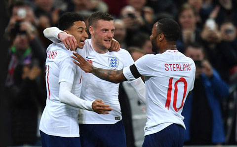 dele-alli-dung-truoc-nguy-co-thanh-nguoi-thua-tai-dt-anh. 2