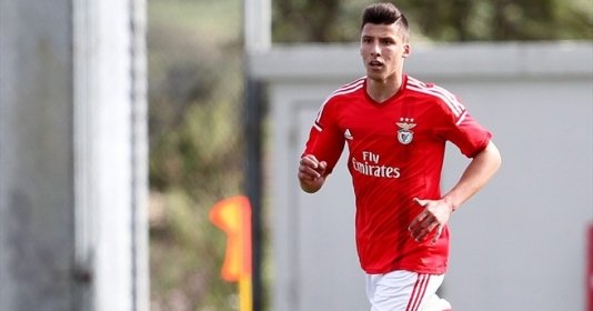 man-utd-va-arsenal-tranh-gianh-muc-tieu-mua-chuyen-nhuong. 1