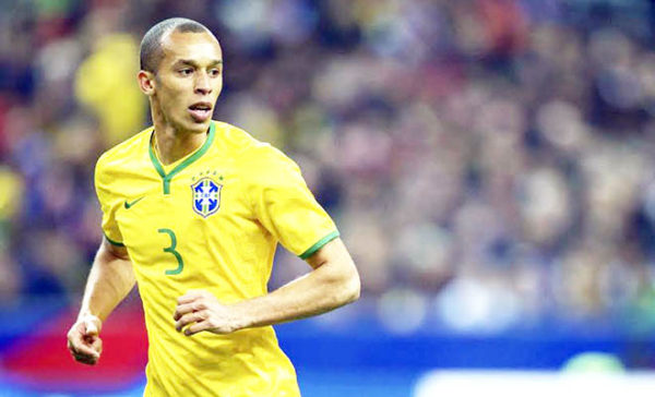 chien-thuat-phong-ngu-cua-hlv-tite-1