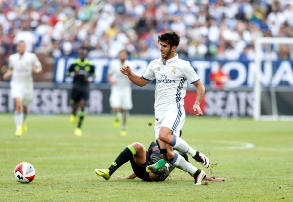 ronaldo-chia-se-soc-ve-mua-chuyen-nhuong-cua-juventus-1