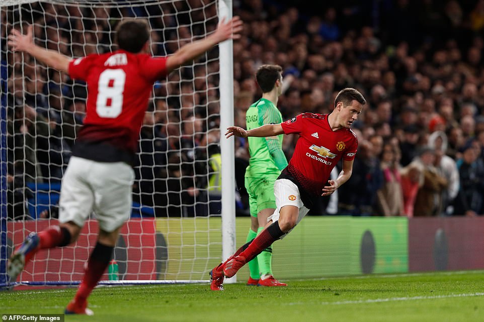 herrera-chia-se-cam-xuc-sau-chien-thang-tren-san-stamford-bridge