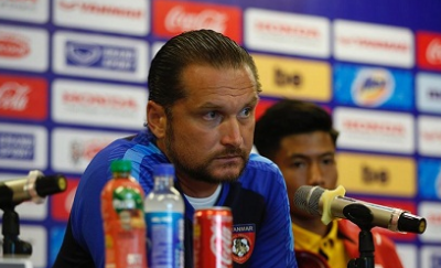 doi-tuyen-viet-nam-dang-la-so-1-trong-mat-hlv-myanmar-1