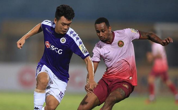 ha-noi-fc-de-mat-chien-thang-vi-hang-phong-ngu-khong-du-manh-1