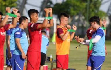 li-do-van-hau-quang-hai-khong-duoc-goi-len-dt-u23viet-nam-1